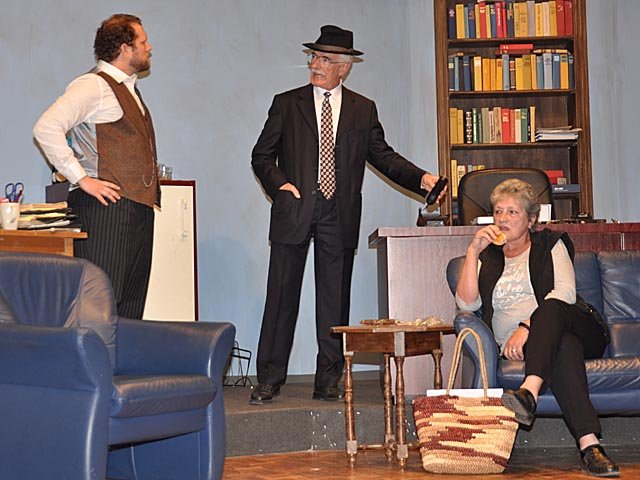 19_10_theater_hottwil8