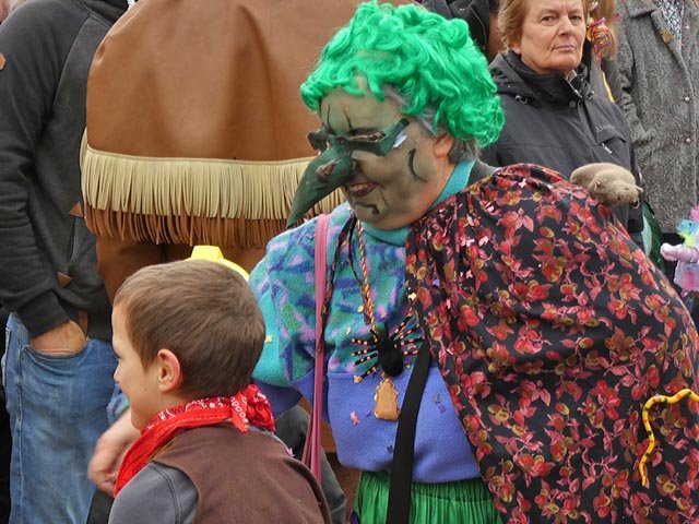 23_08_chaischte50