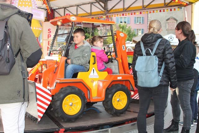 22_41_hela_karussell2