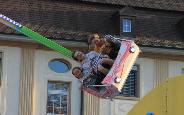 22_41_hela_karussell_3